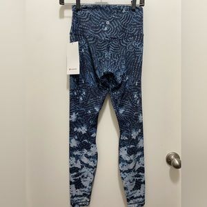 AlignHR legging 28” NWT size6